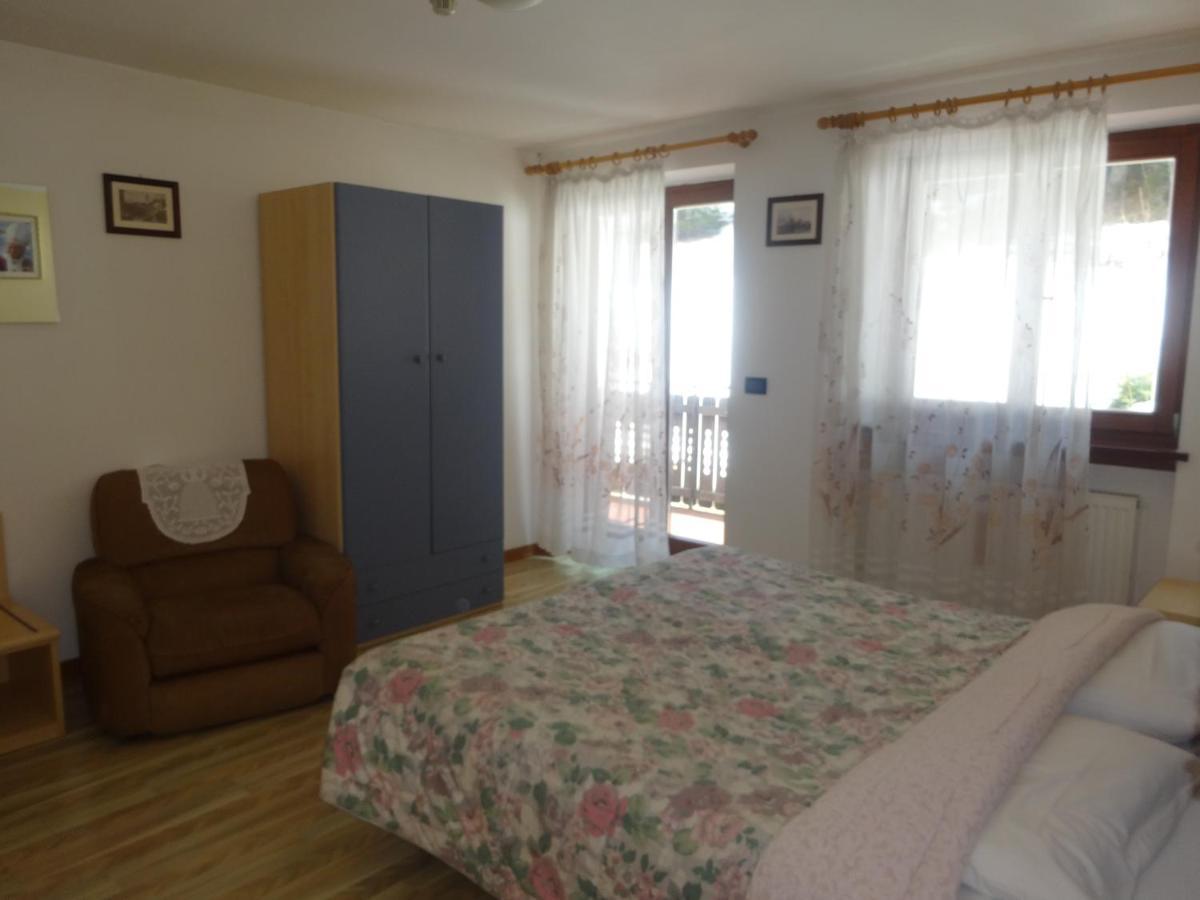 Hotel Genzianella Presenaio エクステリア 写真